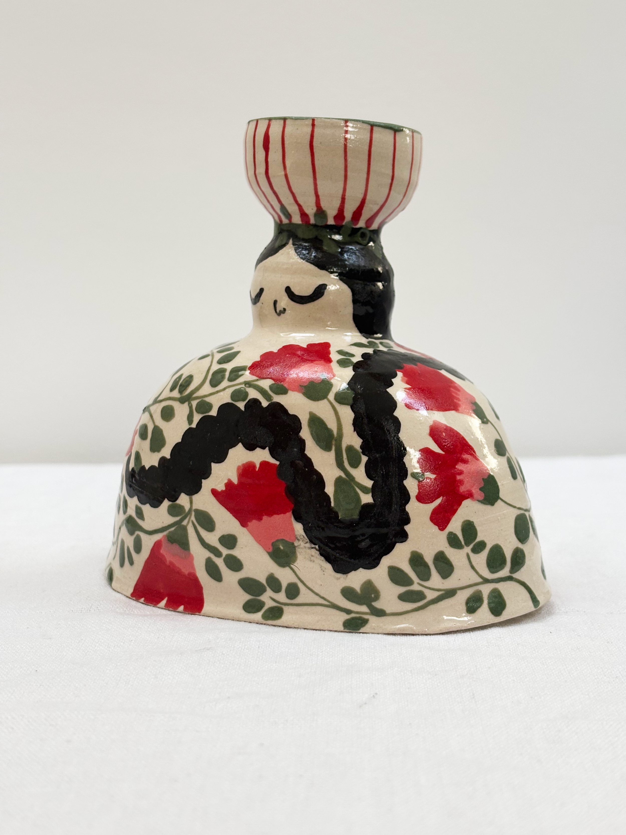 Saheli Candle Holder (red flowers)