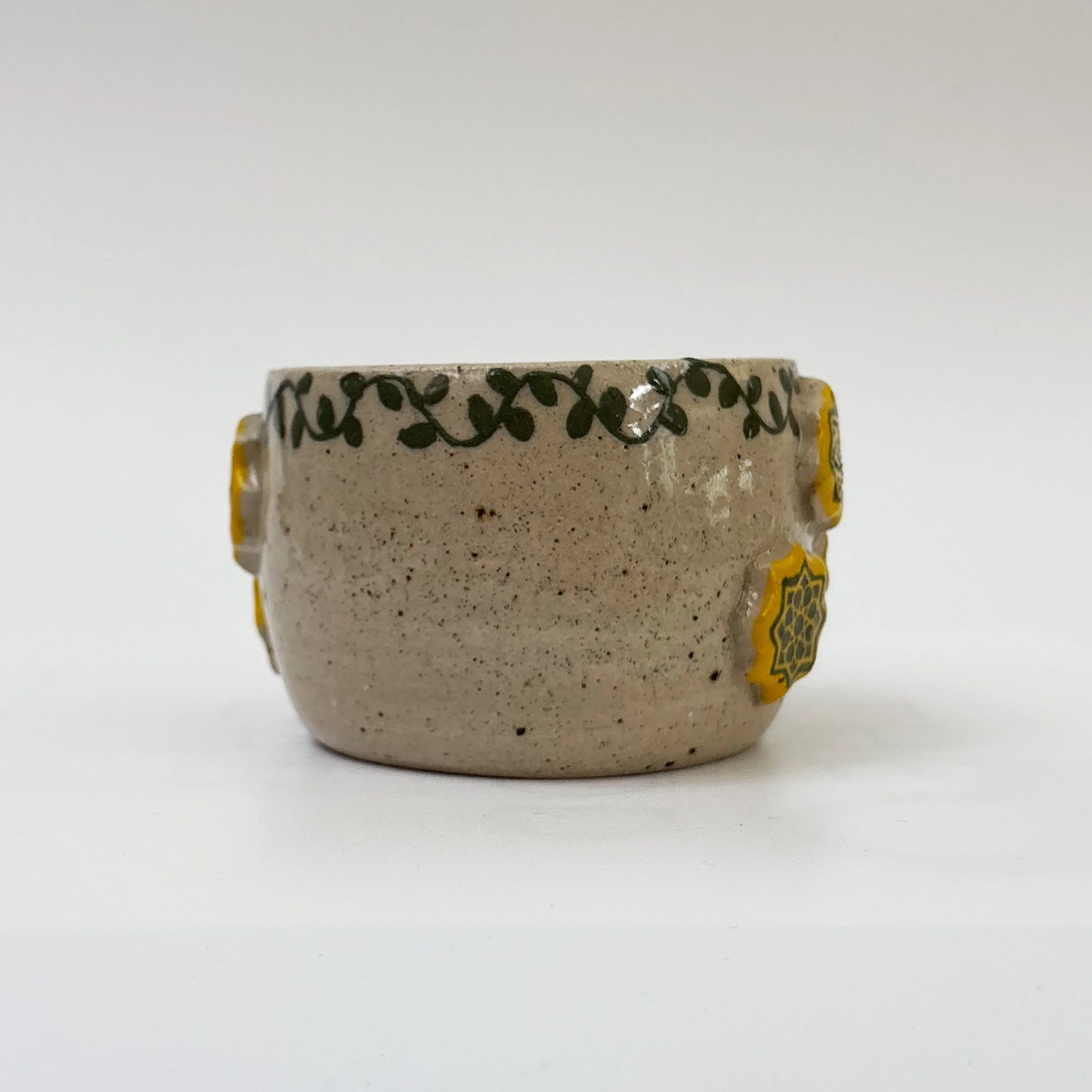 tumbler-leafy-yellow-1.jpg