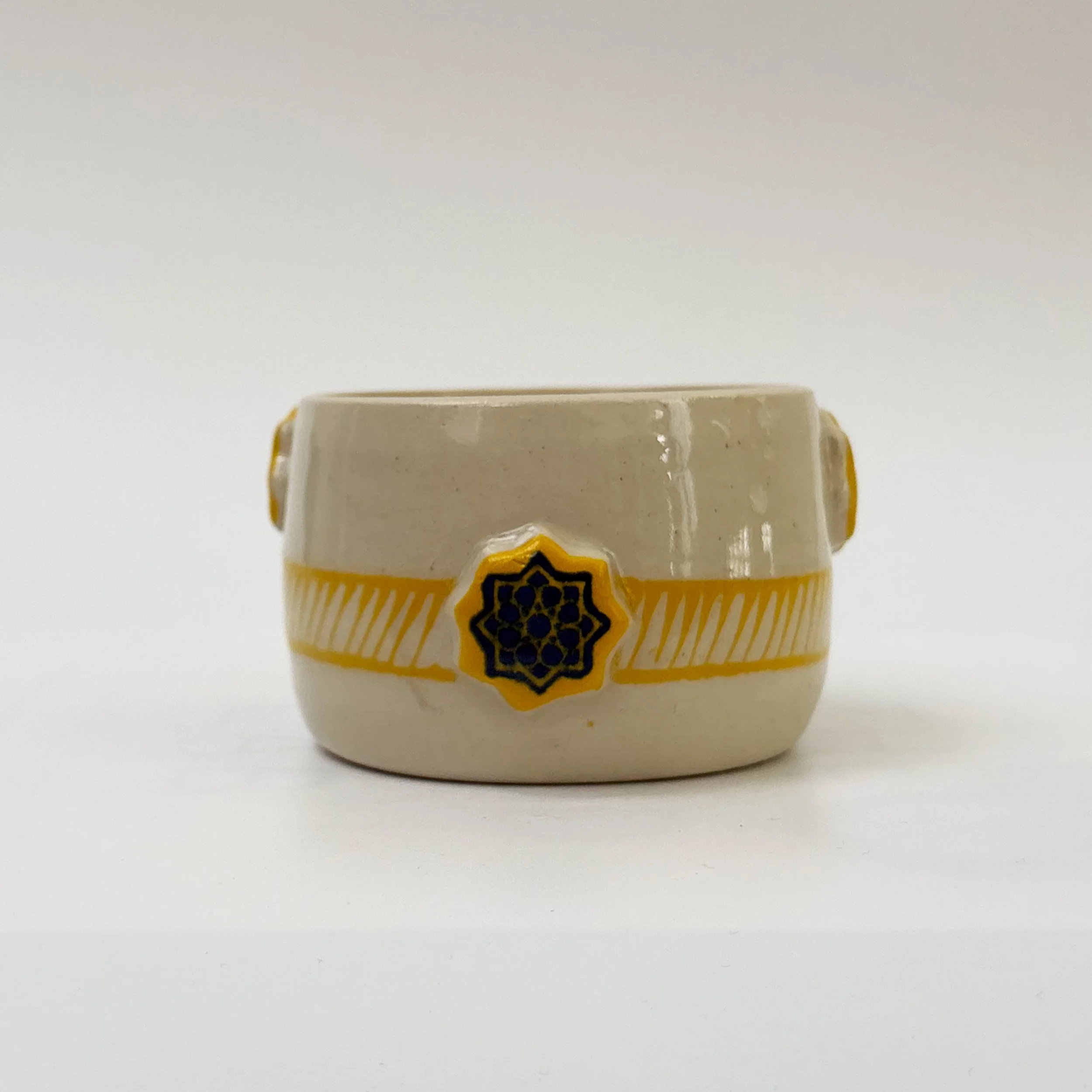 tumbler-yellow-blue-green-1.jpg