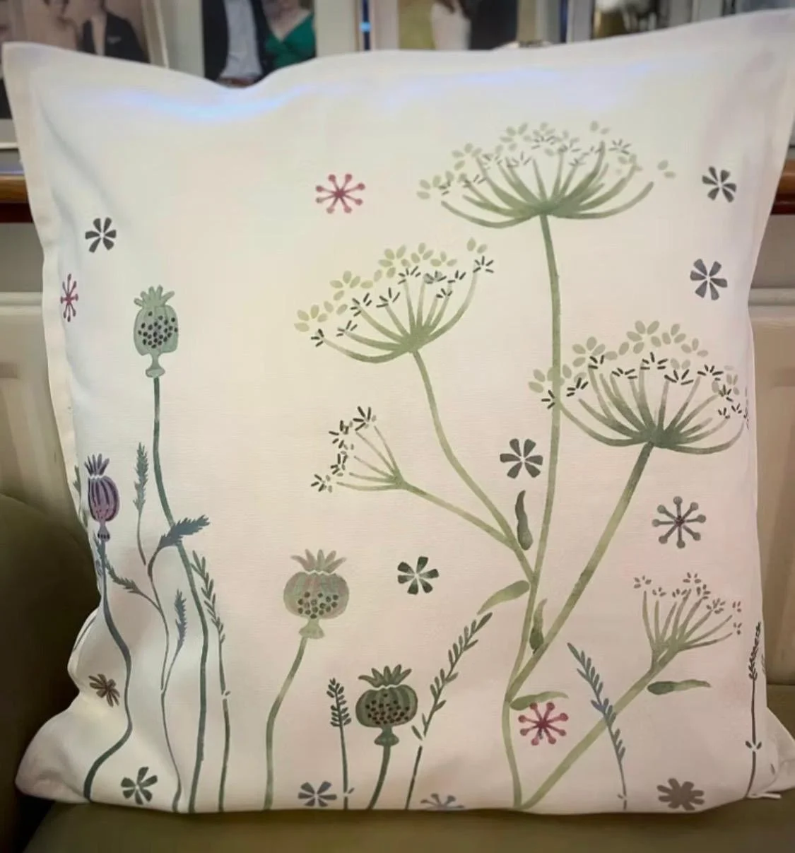 malnie ward cushion 2.jfif