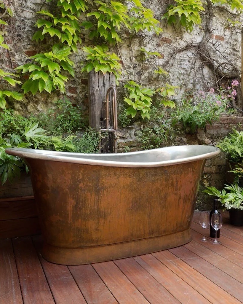 We&rsquo;ve chosen our outdoor copper baths by William Holland.

Timeless materials.
Placed quietly in the landscape.

Built for long evenings outside, whatever the weather.

#luxurycabins #boutiqueretreat #cabindesign #slowtravel #quietescape