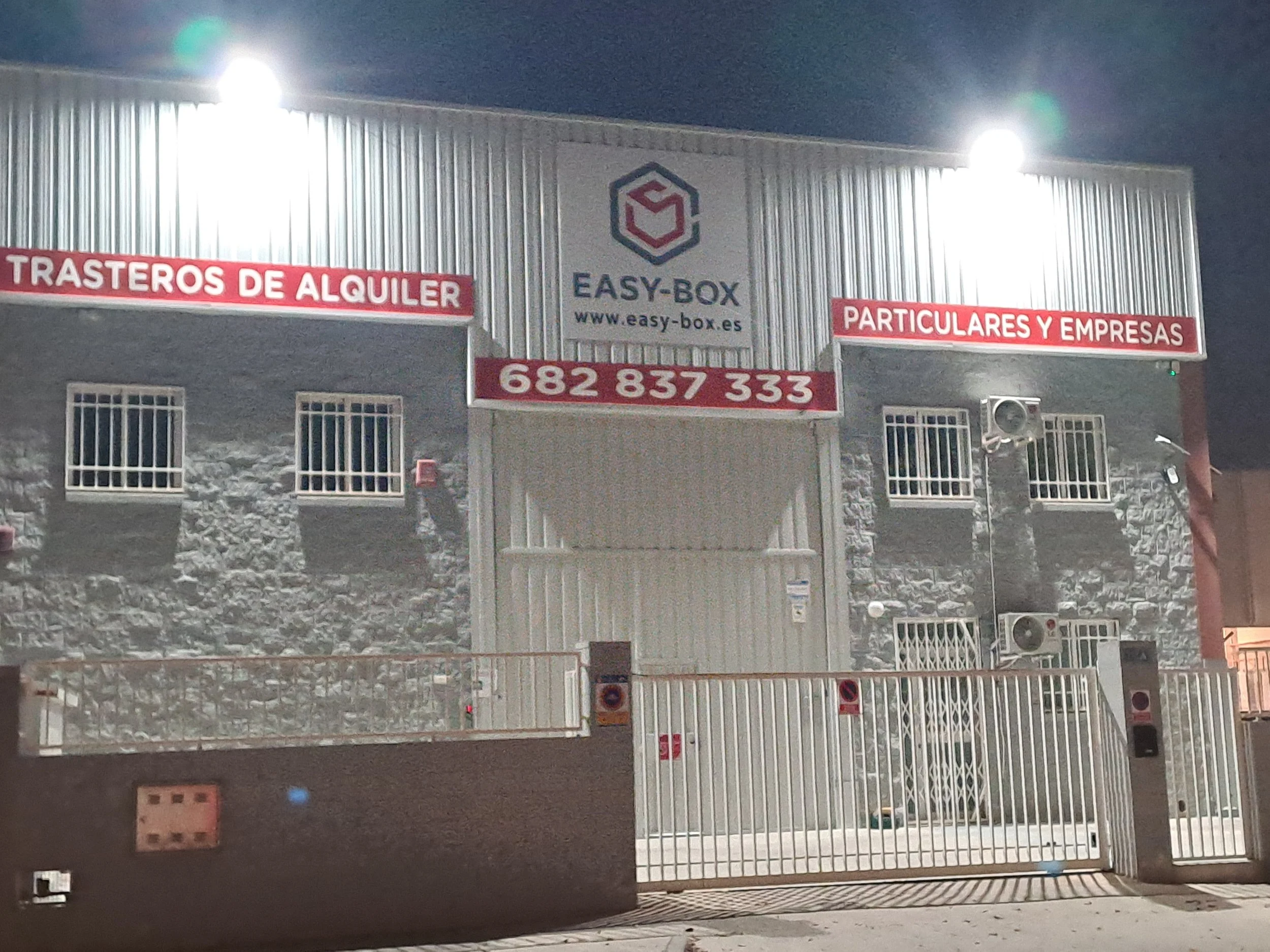 Nueva Etapa en el Centro de Mini-almacenes