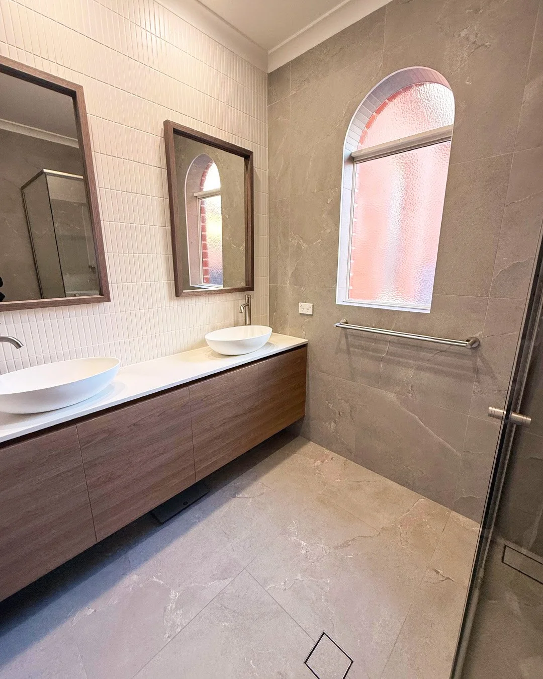 ensuite 3.jpg