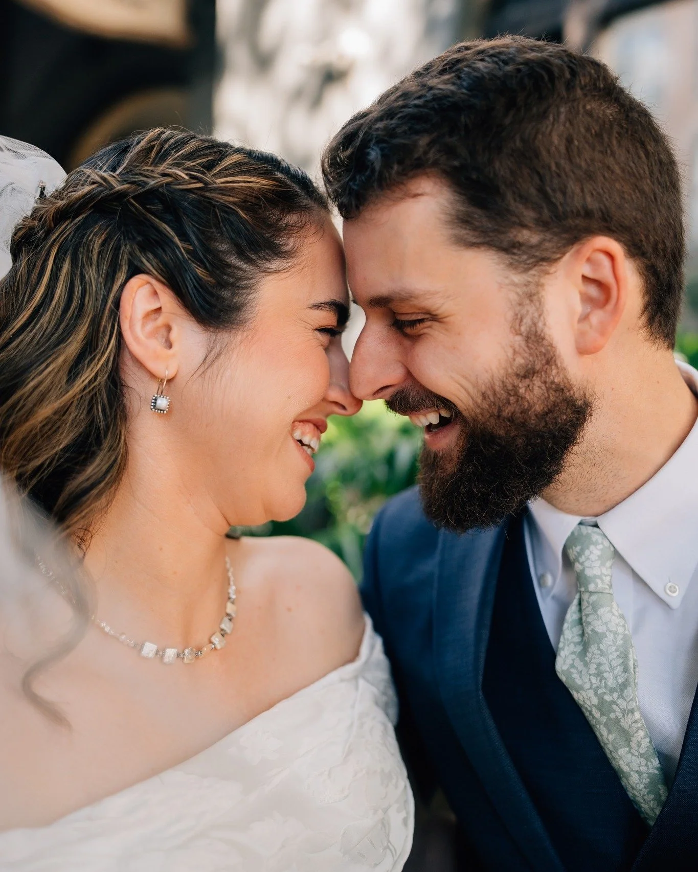 What if your wedding day felt effortless? Spoiler alert: it can. I'm the Juneau Alaska elopement photographer for couples who want to keep it simple (and on their own terms). I help wherever you need it, I get out of the way when you don't. You get b