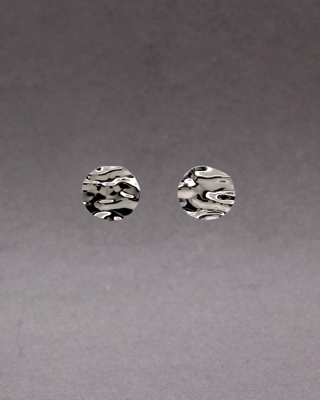 Ocean Breeze round small wave silver 1700kr