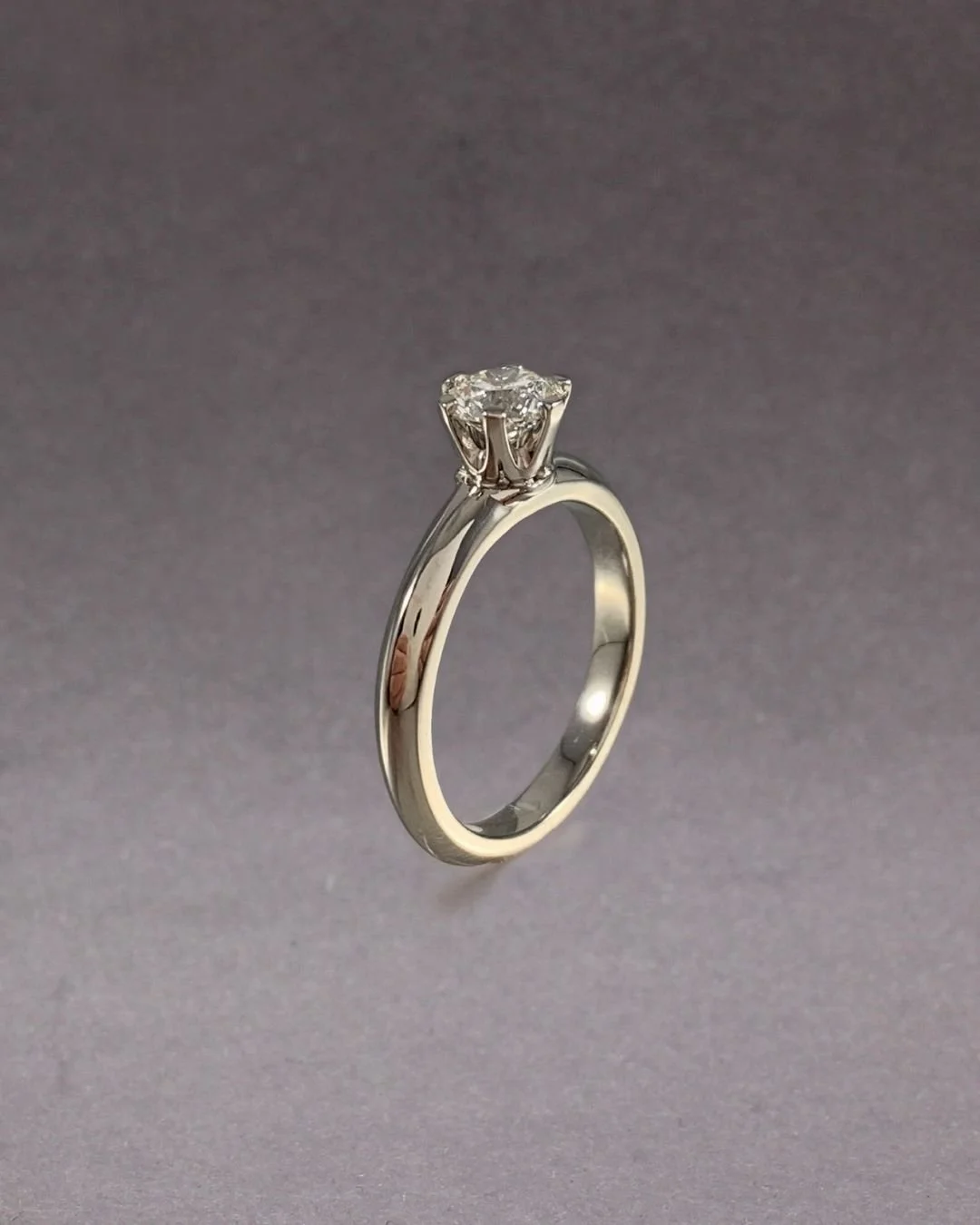 Ring vitguld, diamant
*pris på förfrågan