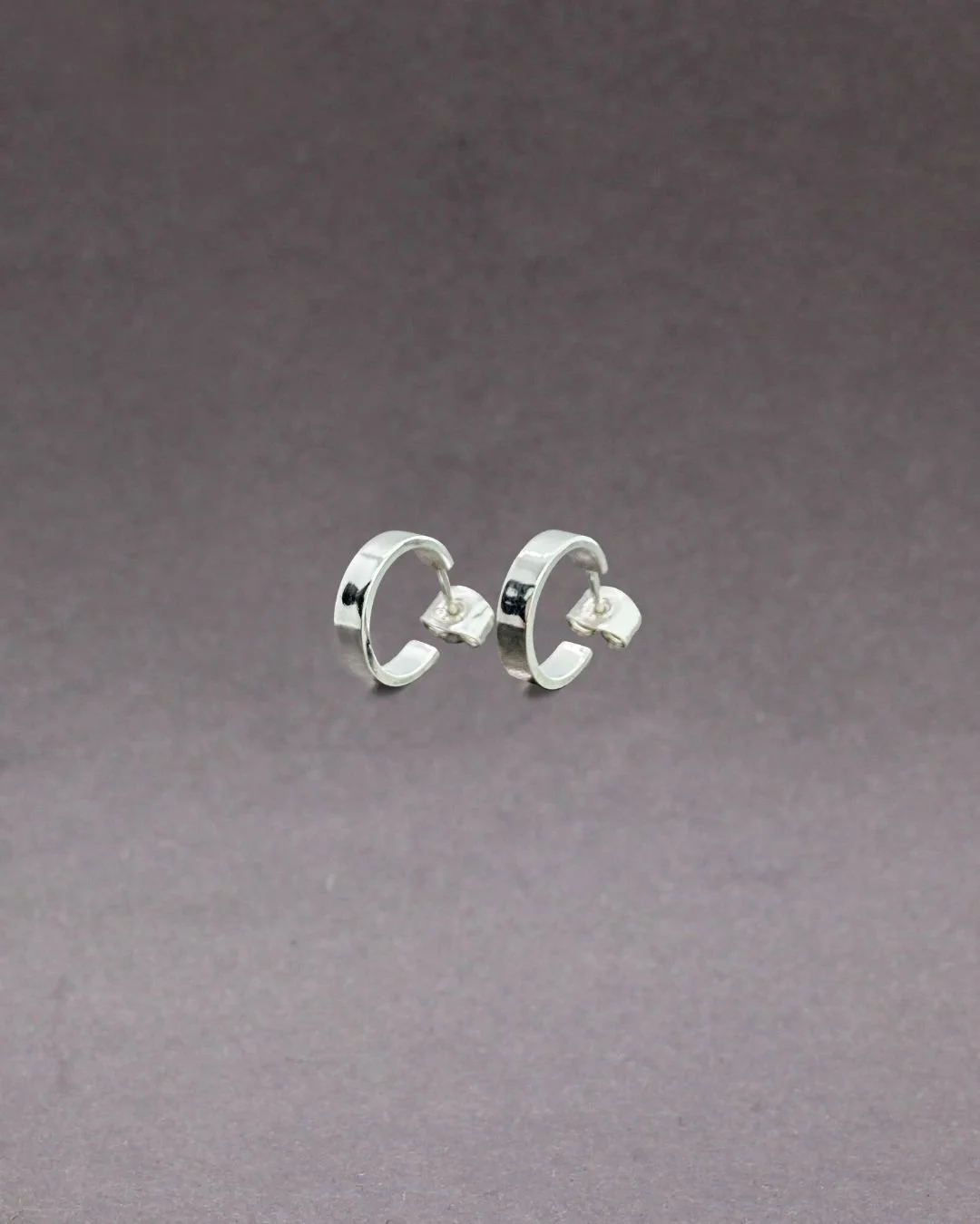 Flat hoop silver 1200kr
