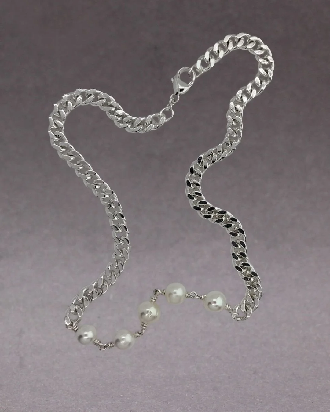 Collier silver, sötvattenspärlor
*pris på förfrågan