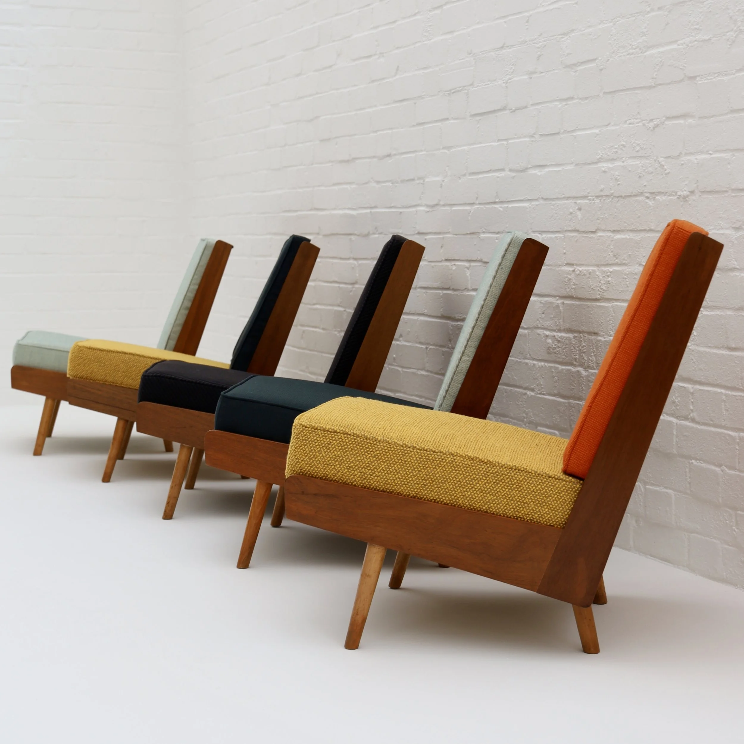 Robin Day Slat chairs, 1952