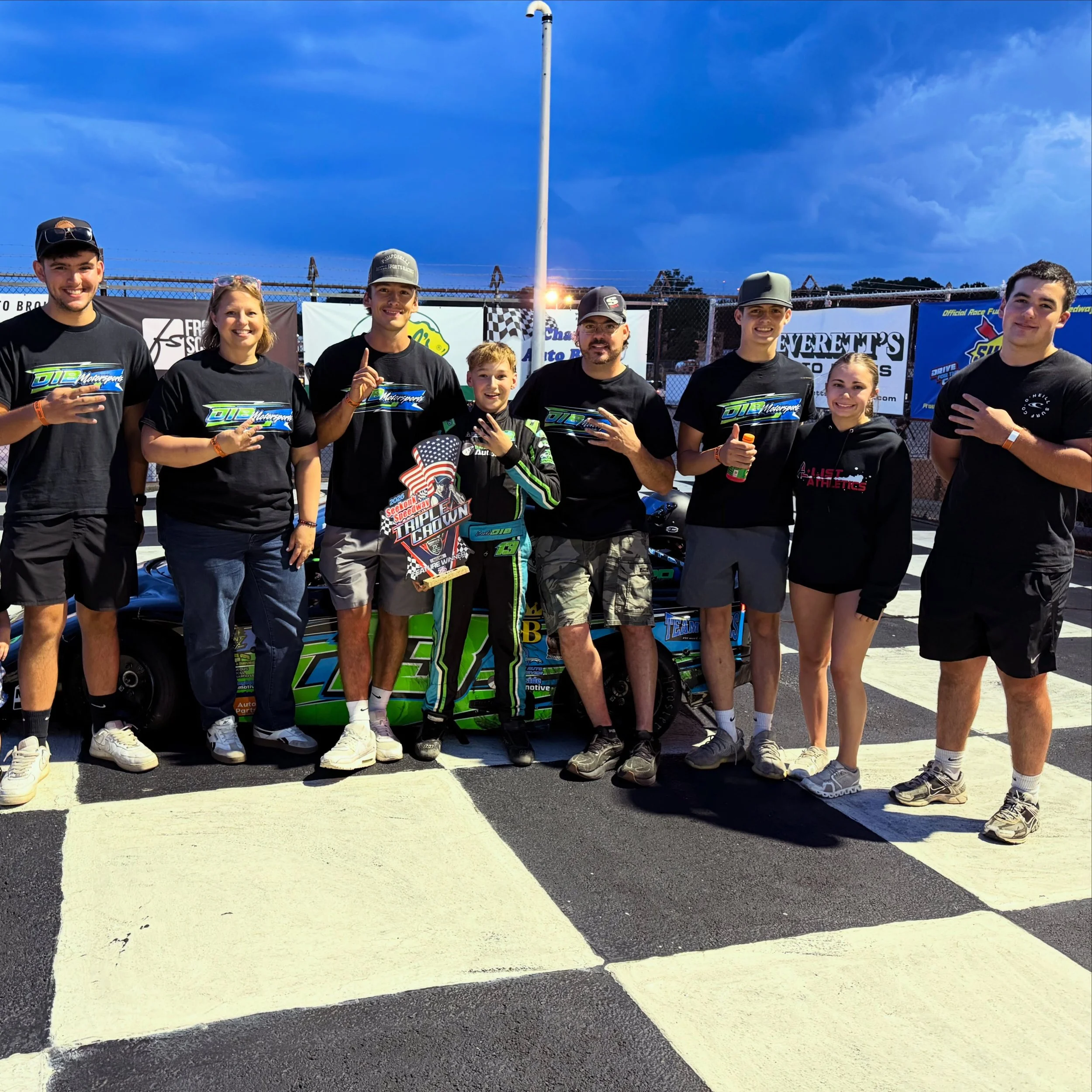 Oops! 👀 Forgot to share Luka&rsquo;s #victorylane pics from 6.26.26 when he snagged his 4th checkered in a row at @seekonkspeedway ! #fourinarow #dibmotorsports #racingfamily #ddm 
🏁🏁🏁🏁