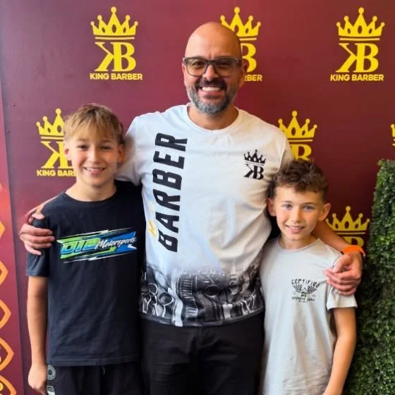 Race day starts with a fresh cut💈🏁 Luka &amp; Elias stopped by to see Patrick and the @king.barber team to get race-ready! Thanks for keeping our drivers looking sharp and for your continued support this season!

Need a fresh cut? Check them out in