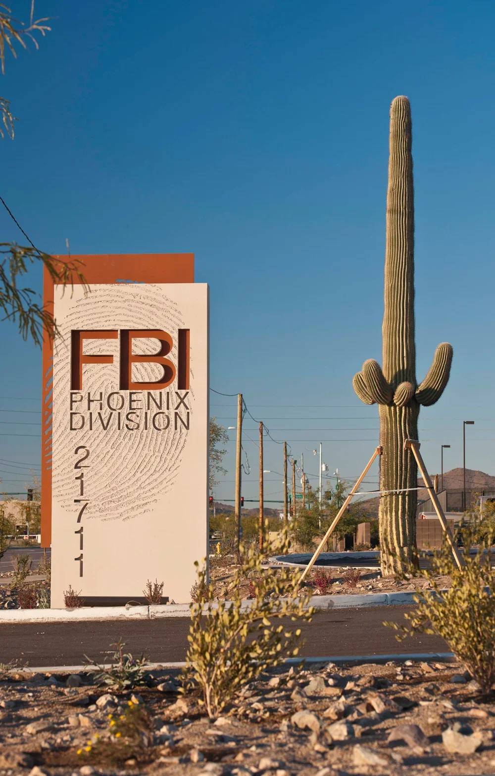 airpark-signs-fbi-14.webp