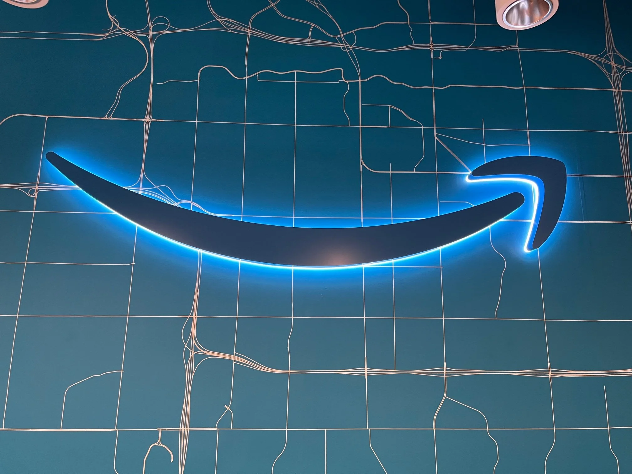 airpark-signs-amazon-3.jpg