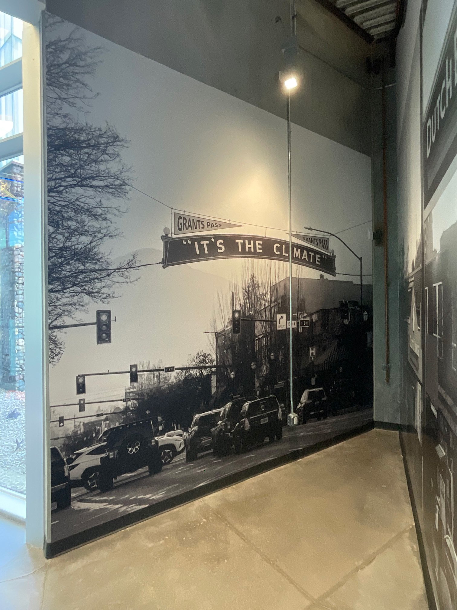 airpark-signs-dutch-bros-coffee-5.jpg