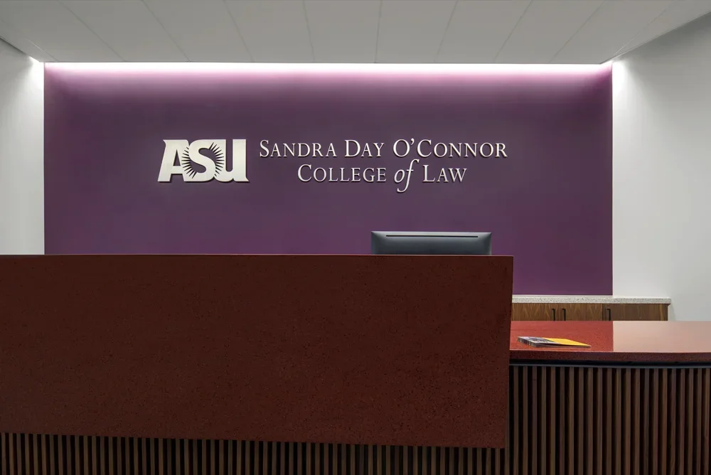 airpark-signs-asu-sandra-day-oconnor-college-of-law-1.webp