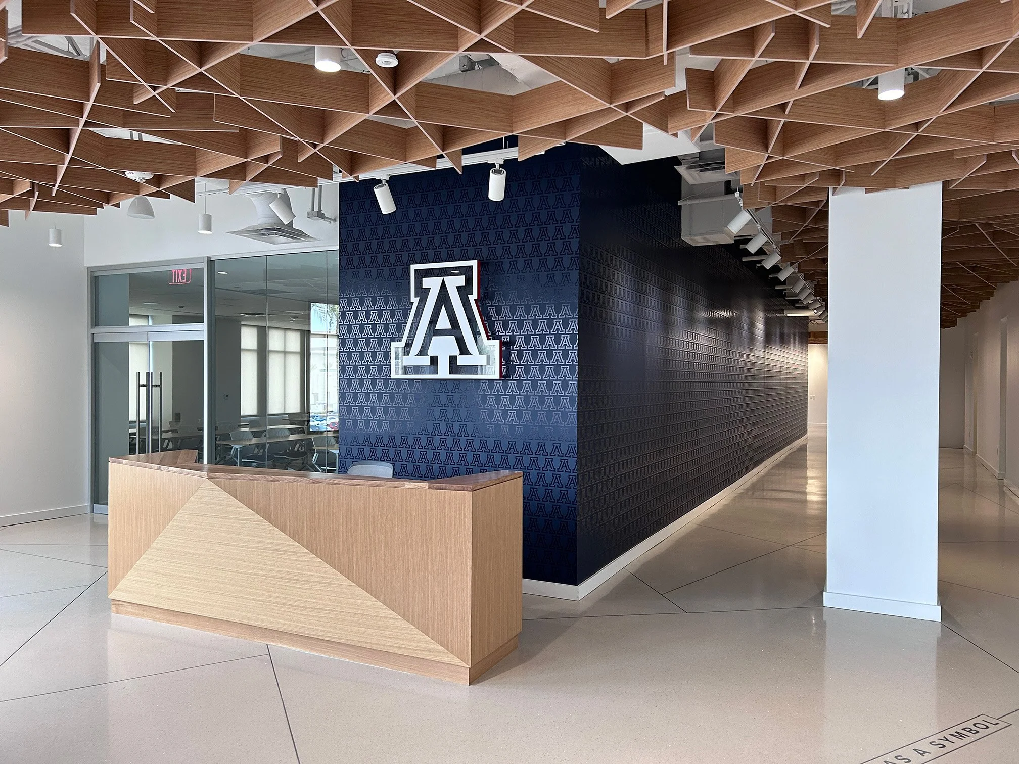 airpark-signs-uofa-8.jpg