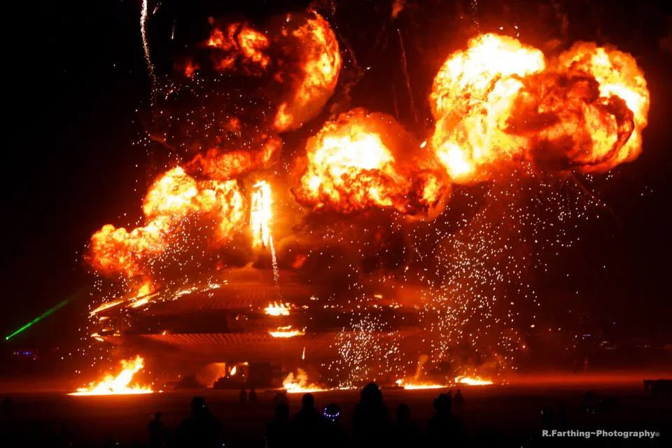 airpark-signs-kalliope-at-burning-man-2.webp