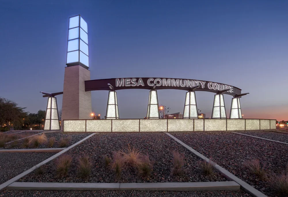airpark-signs-mesa-community-college-1.webp