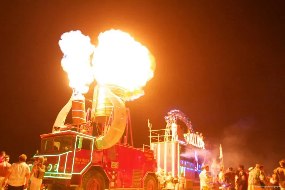 airpark-signs-kalliope-at-burning-man-5.webp