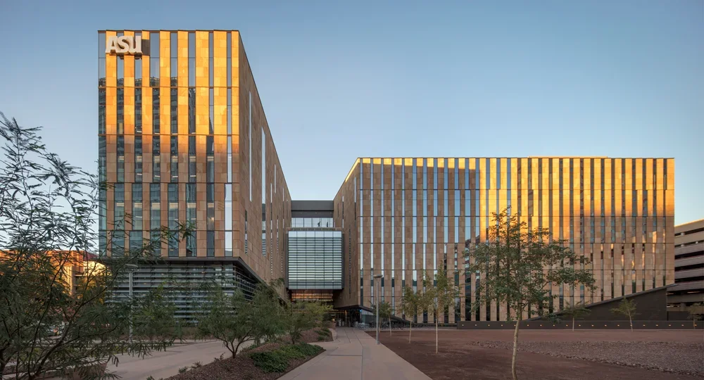 airpark-signs-asu-sandra-day-oconnor-college-of-law-14.webp