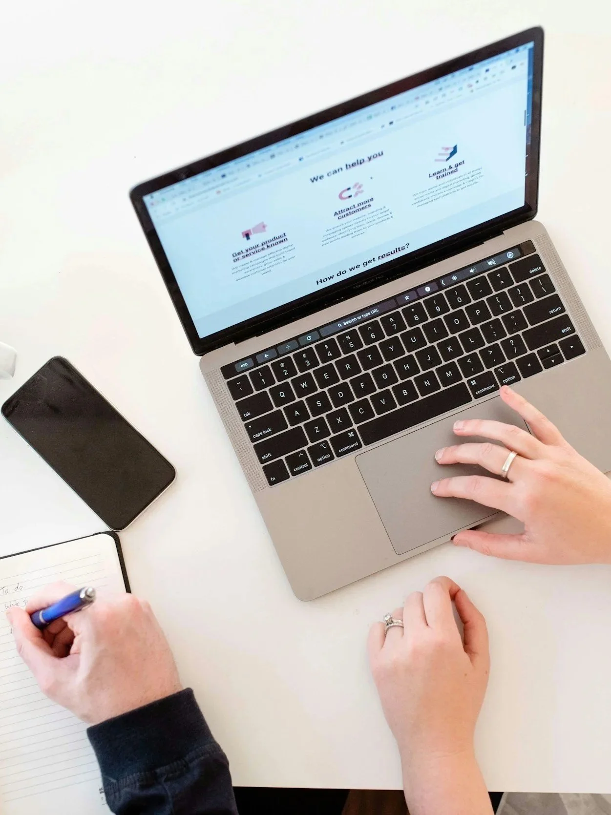 Ordinateur présentation marketing