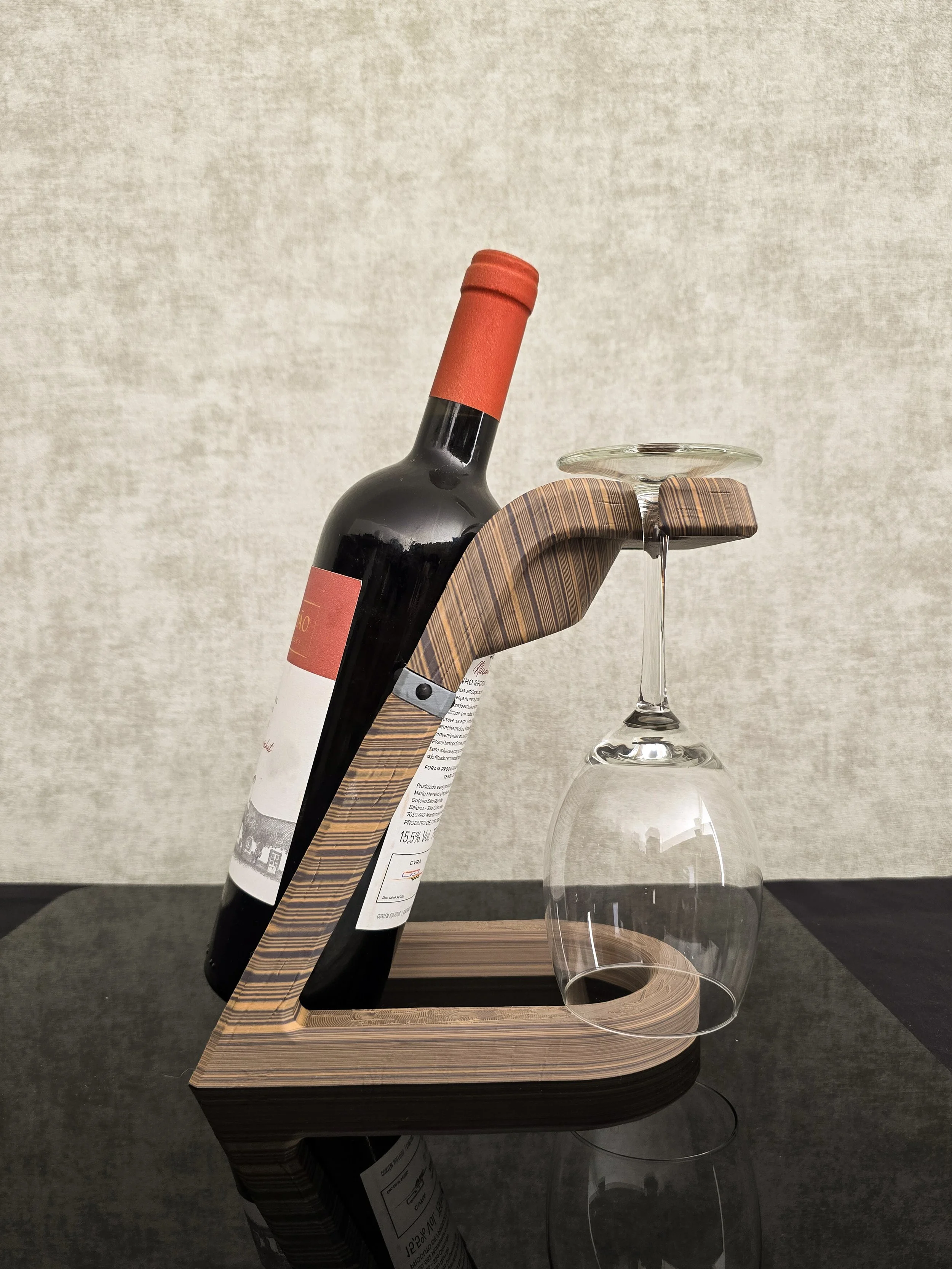 Suporte de Garrafa de Vinho com 2 Copos