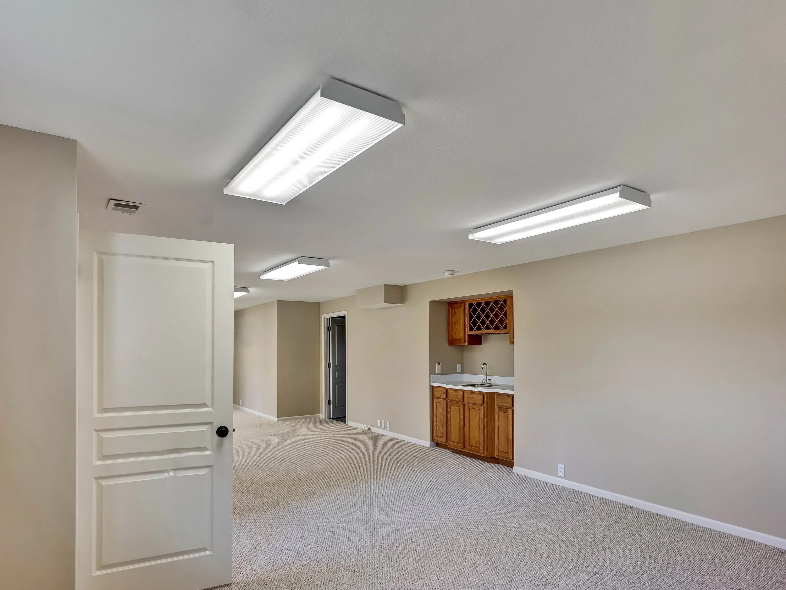 60-14509 Howe Drive-60.jpg