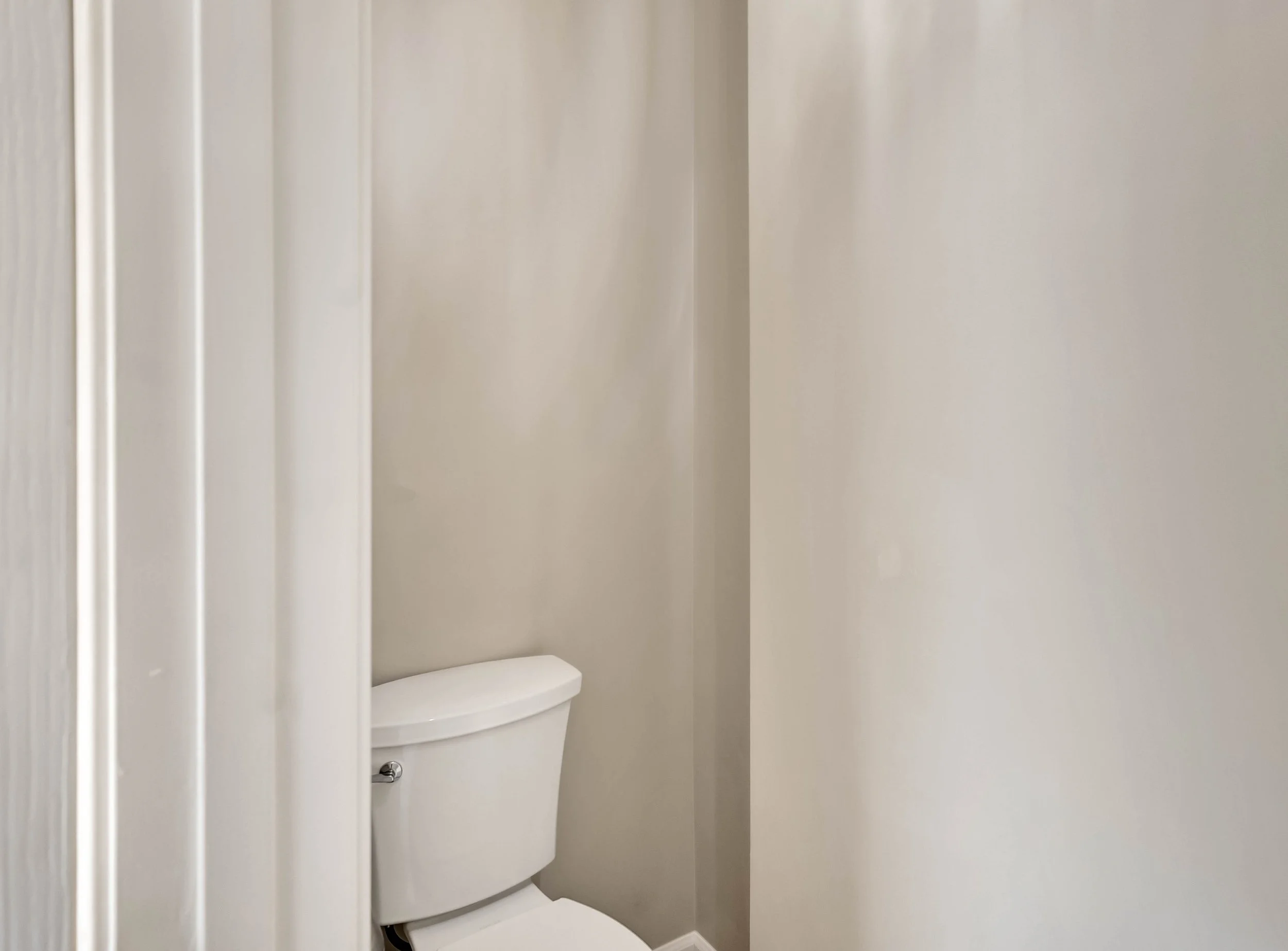 17-14509 Howe Drive-17.jpg