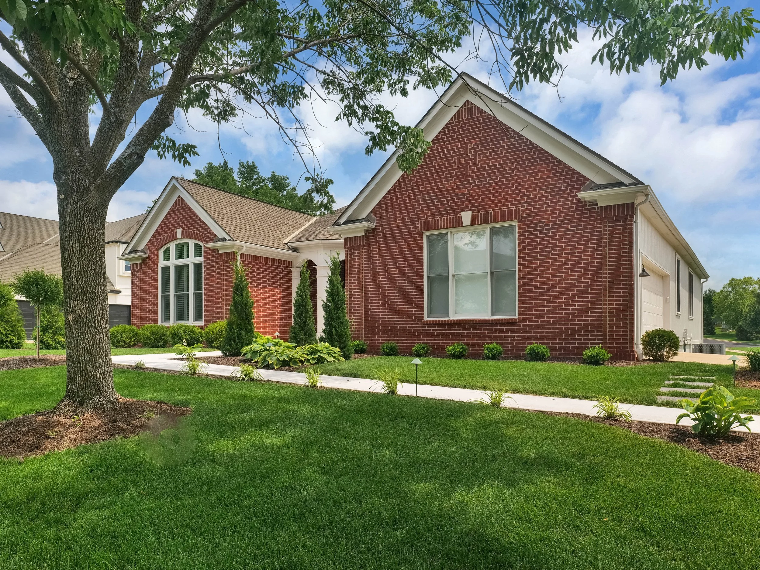 03-14509 Howe Drive-3.jpg
