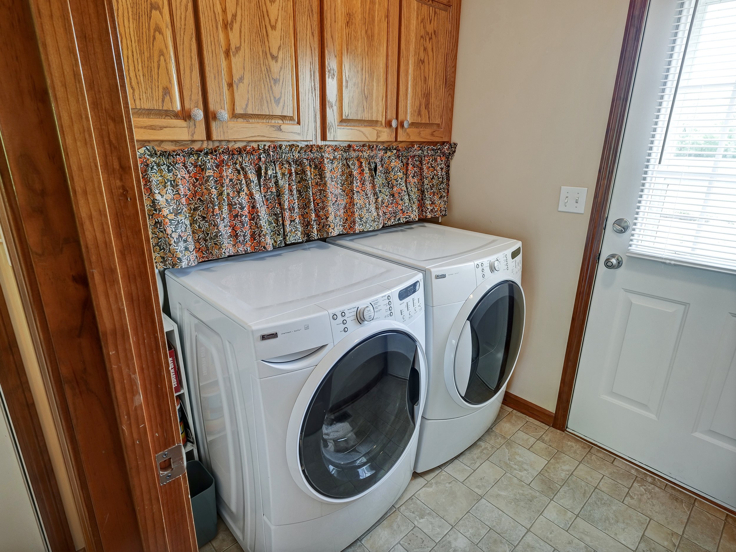 19-25029 Dehoff Drive-19.jpg