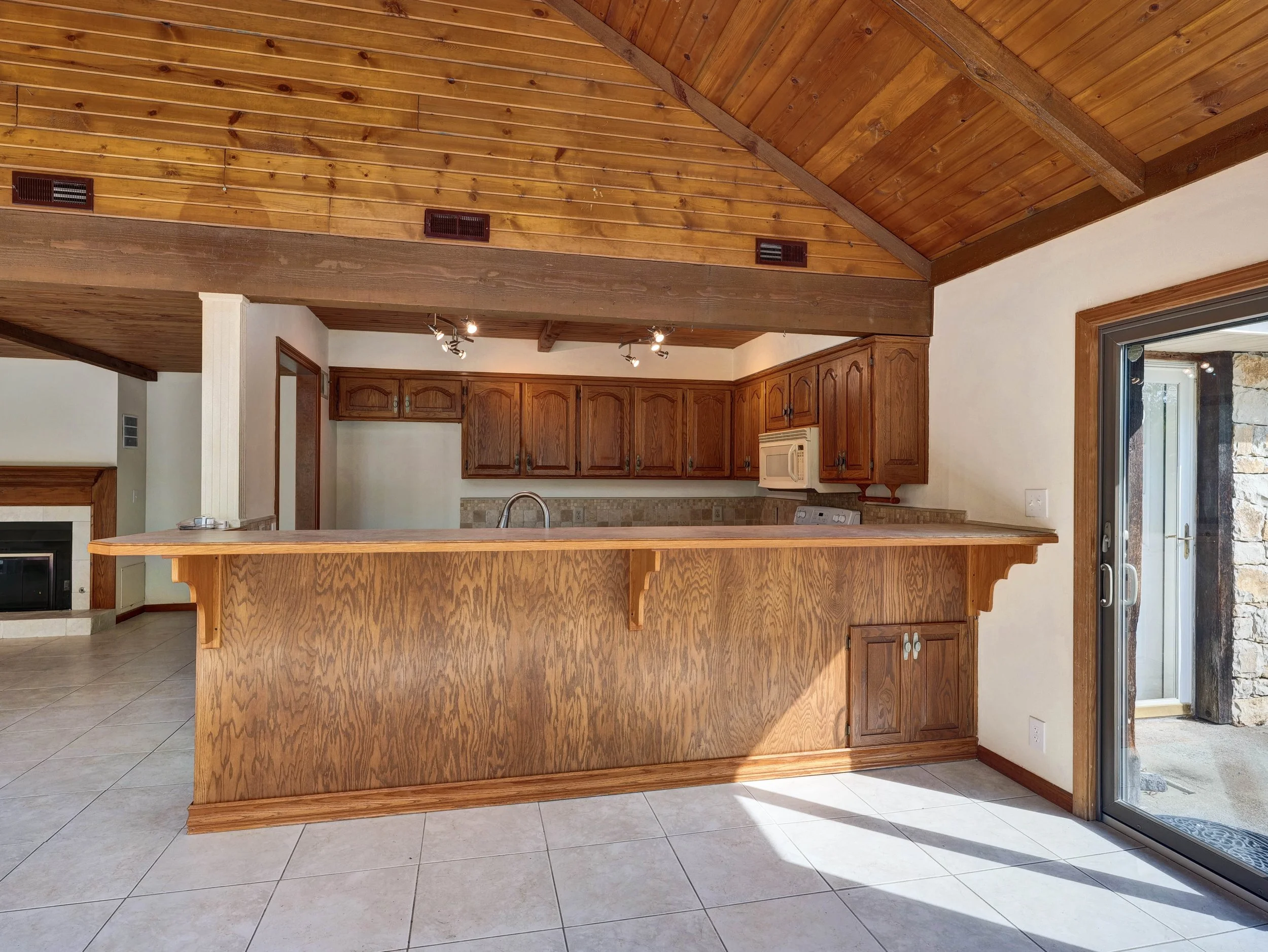 32-7000 S Buckner Tarsney Road-32.jpg