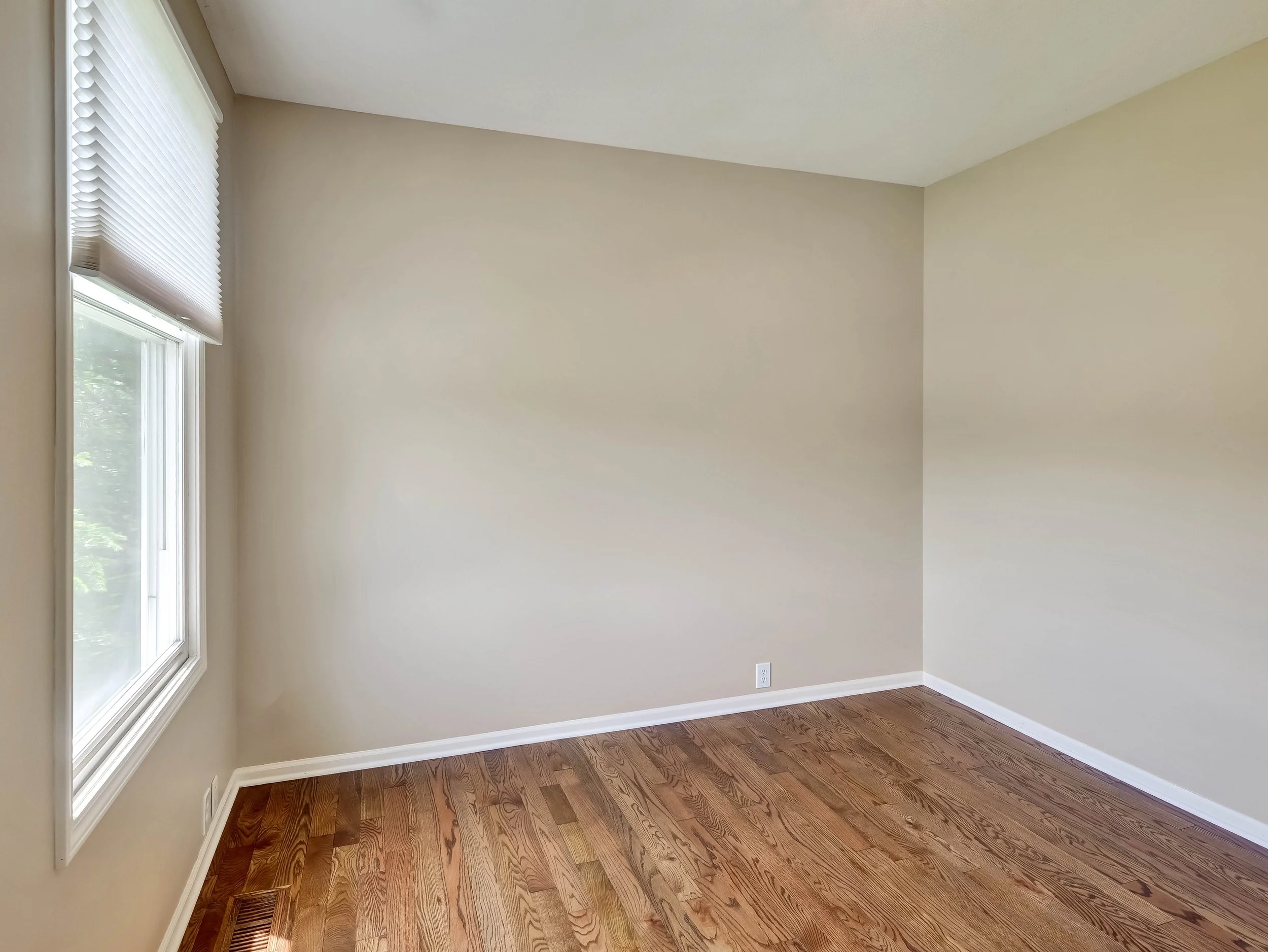 38-14509 Howe Drive-38.jpg
