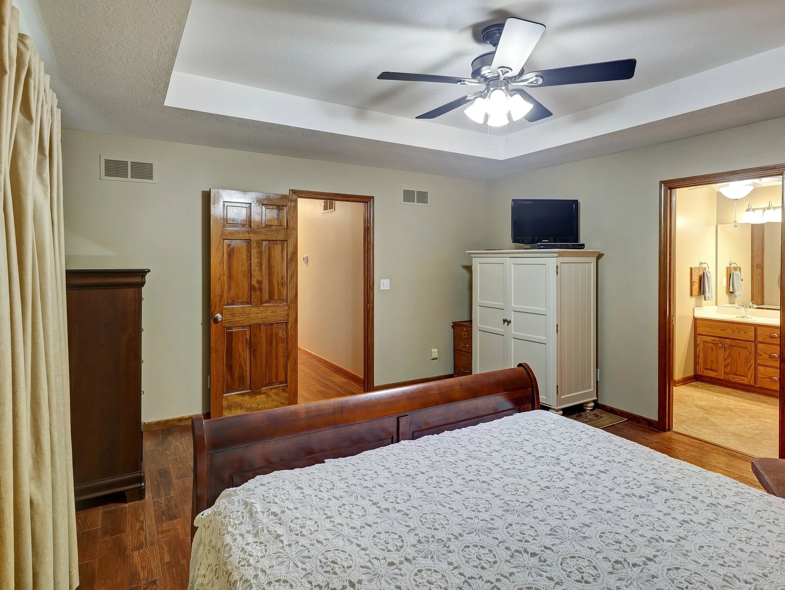 34-25029 Dehoff Drive-34.jpg