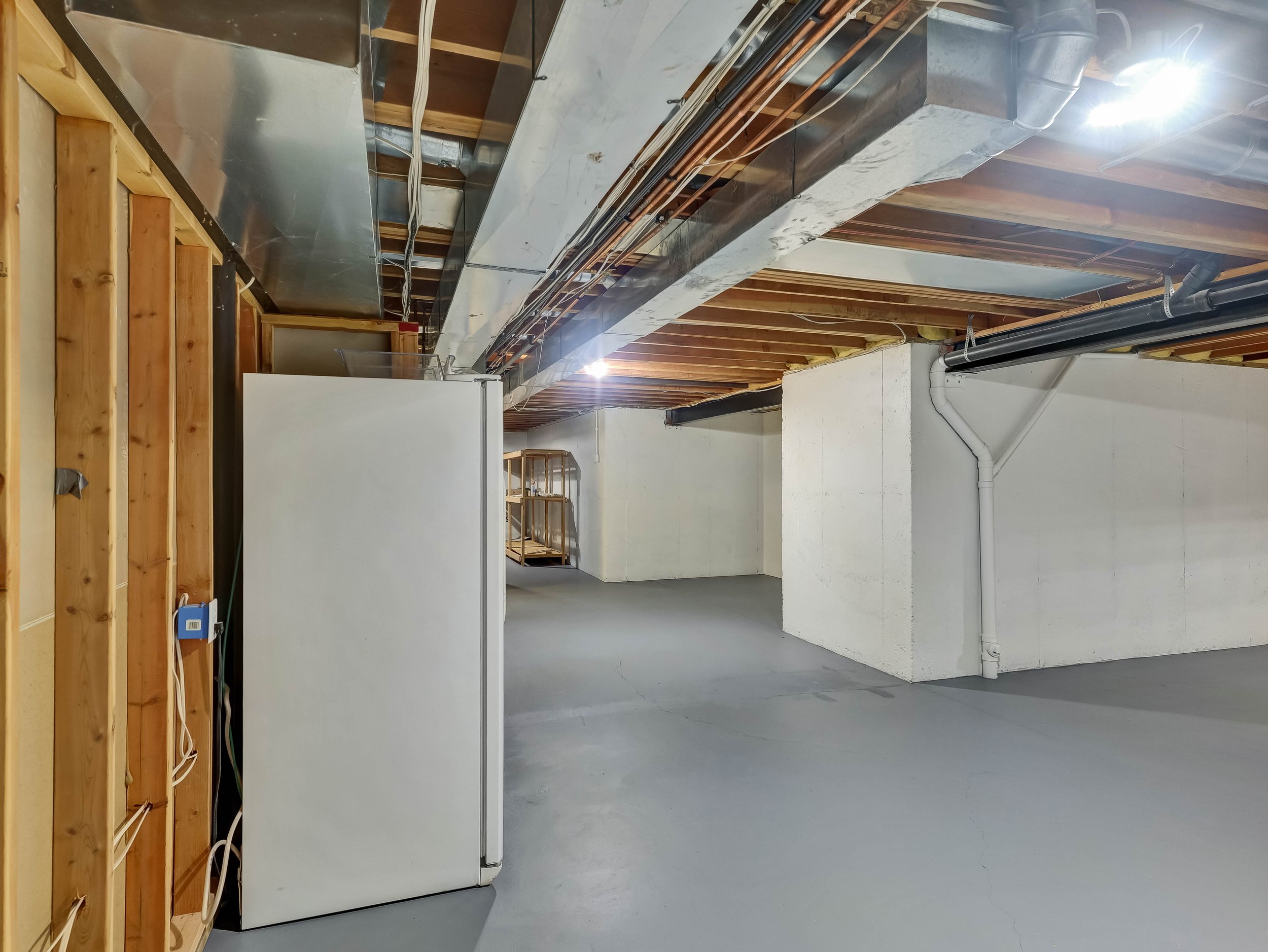 74-14509 Howe Drive-74.jpg