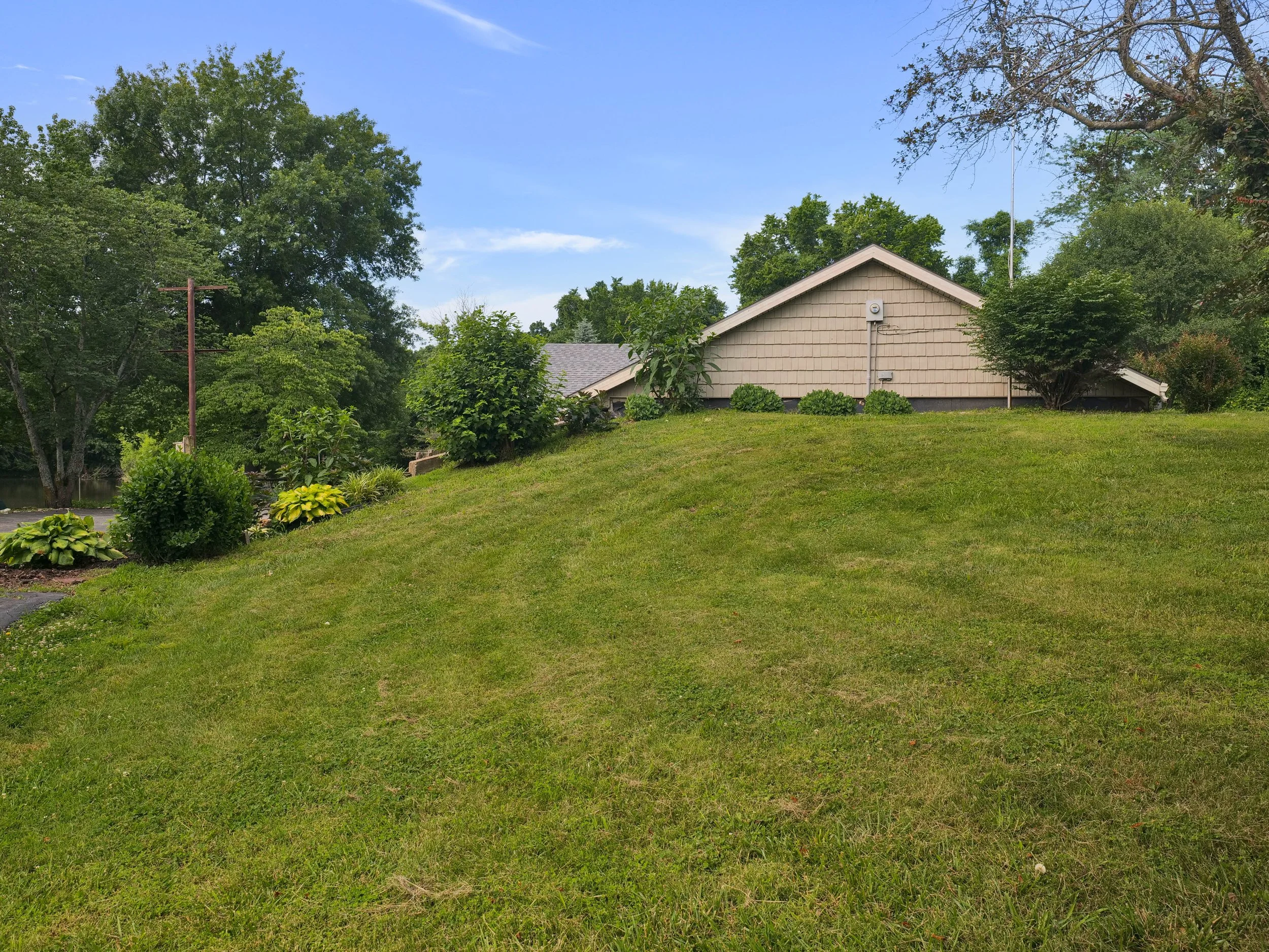 08-7000 S Buckner Tarsney Road-8.jpg