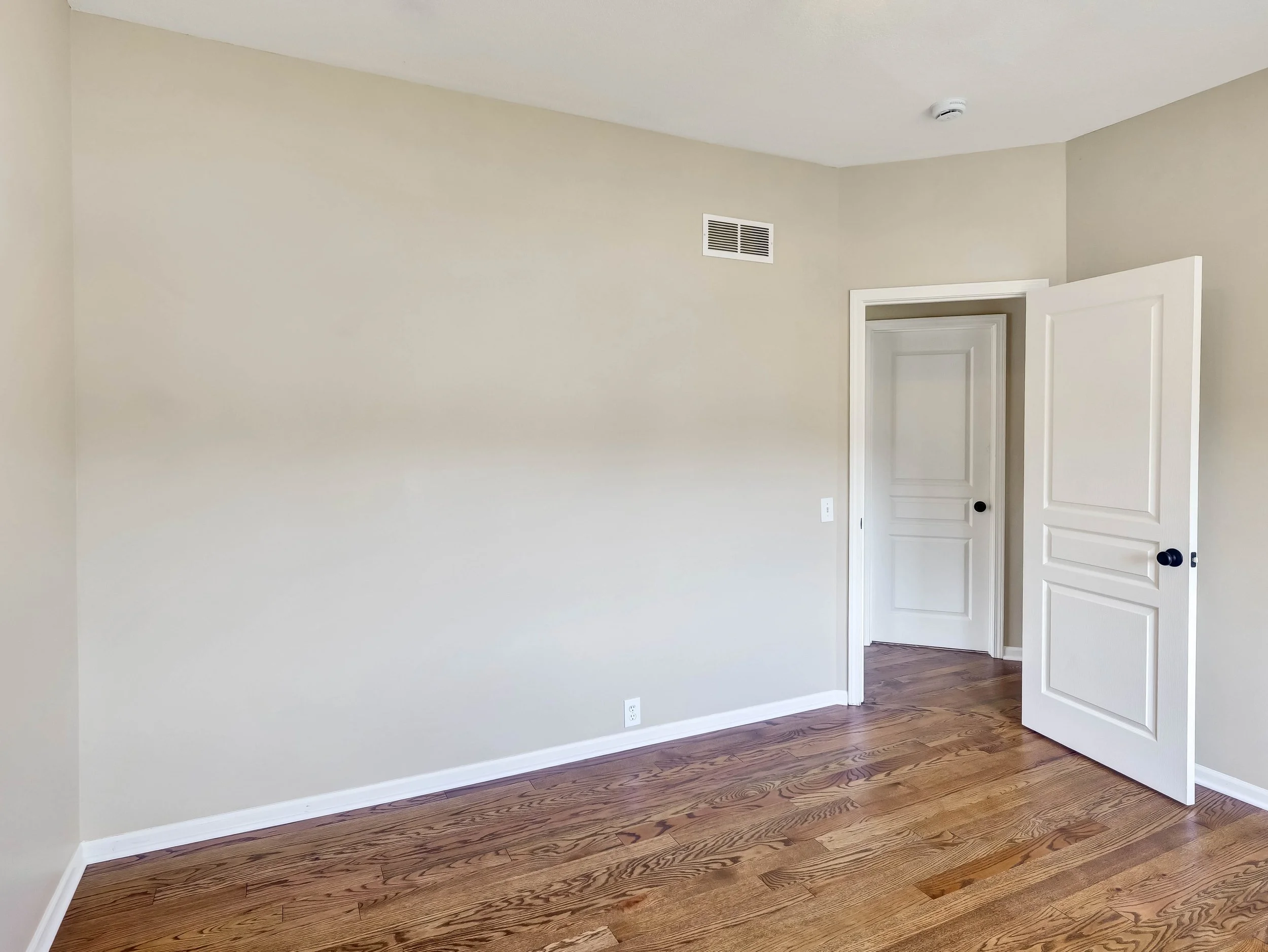 37-14509 Howe Drive-37.jpg