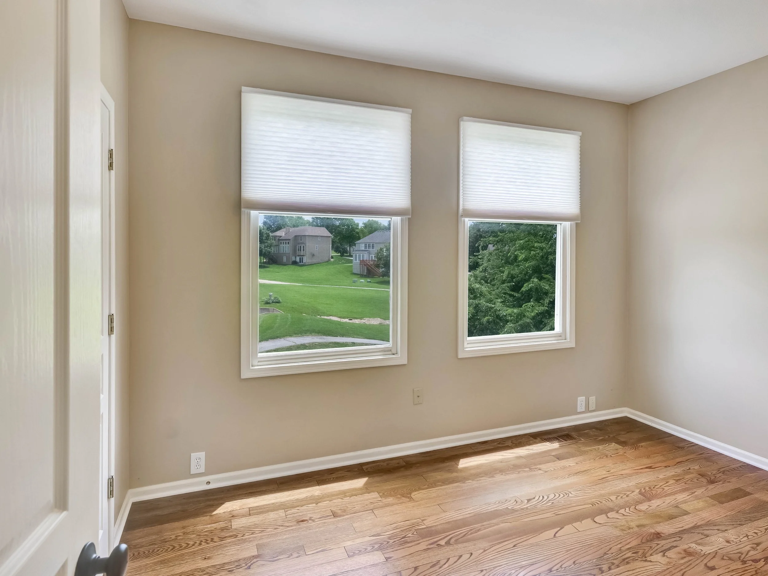 35-14509 Howe Drive-35.jpg