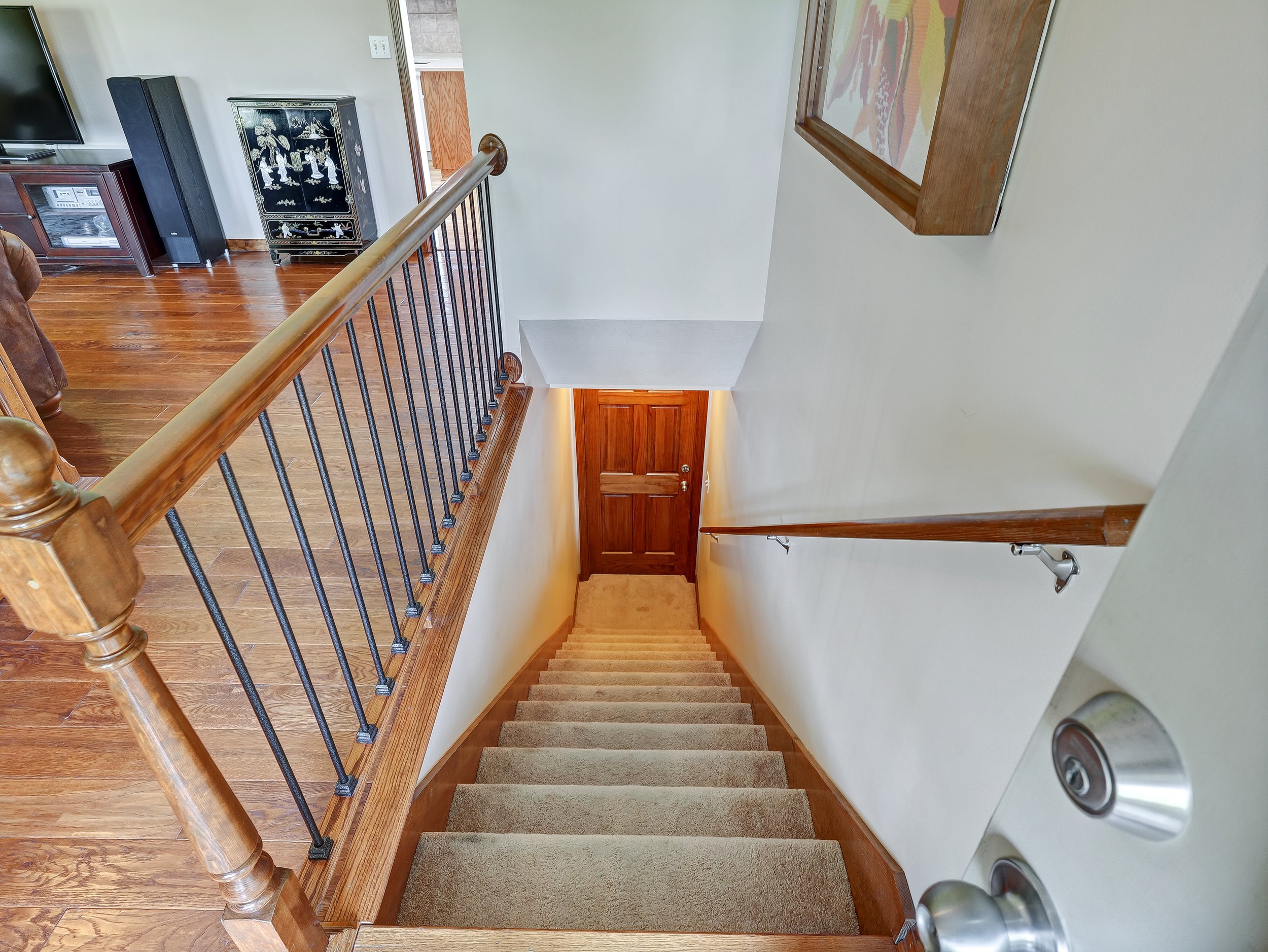 43-25029 Dehoff Drive-43.jpg