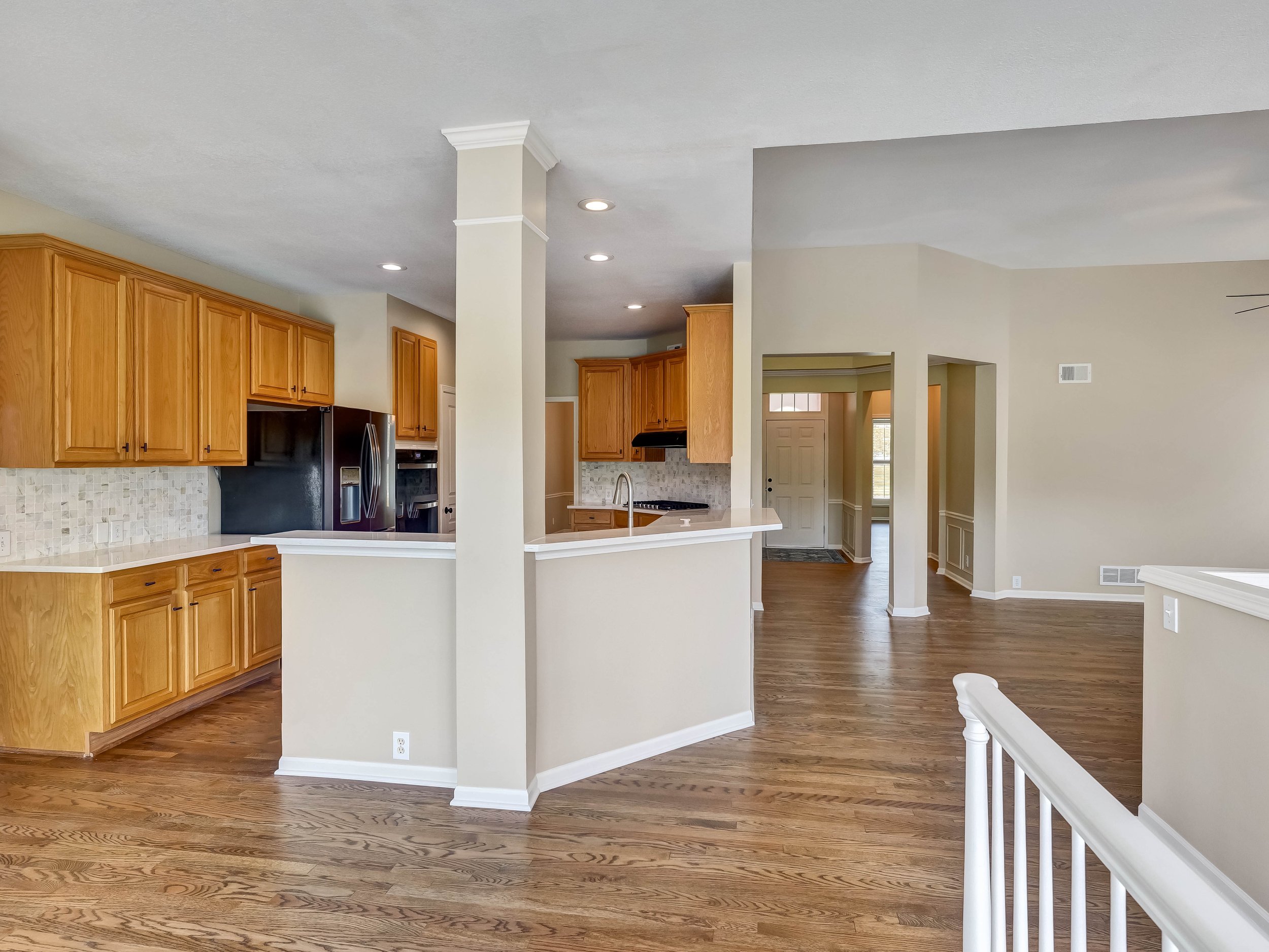 25-14509 Howe Drive-25.jpg