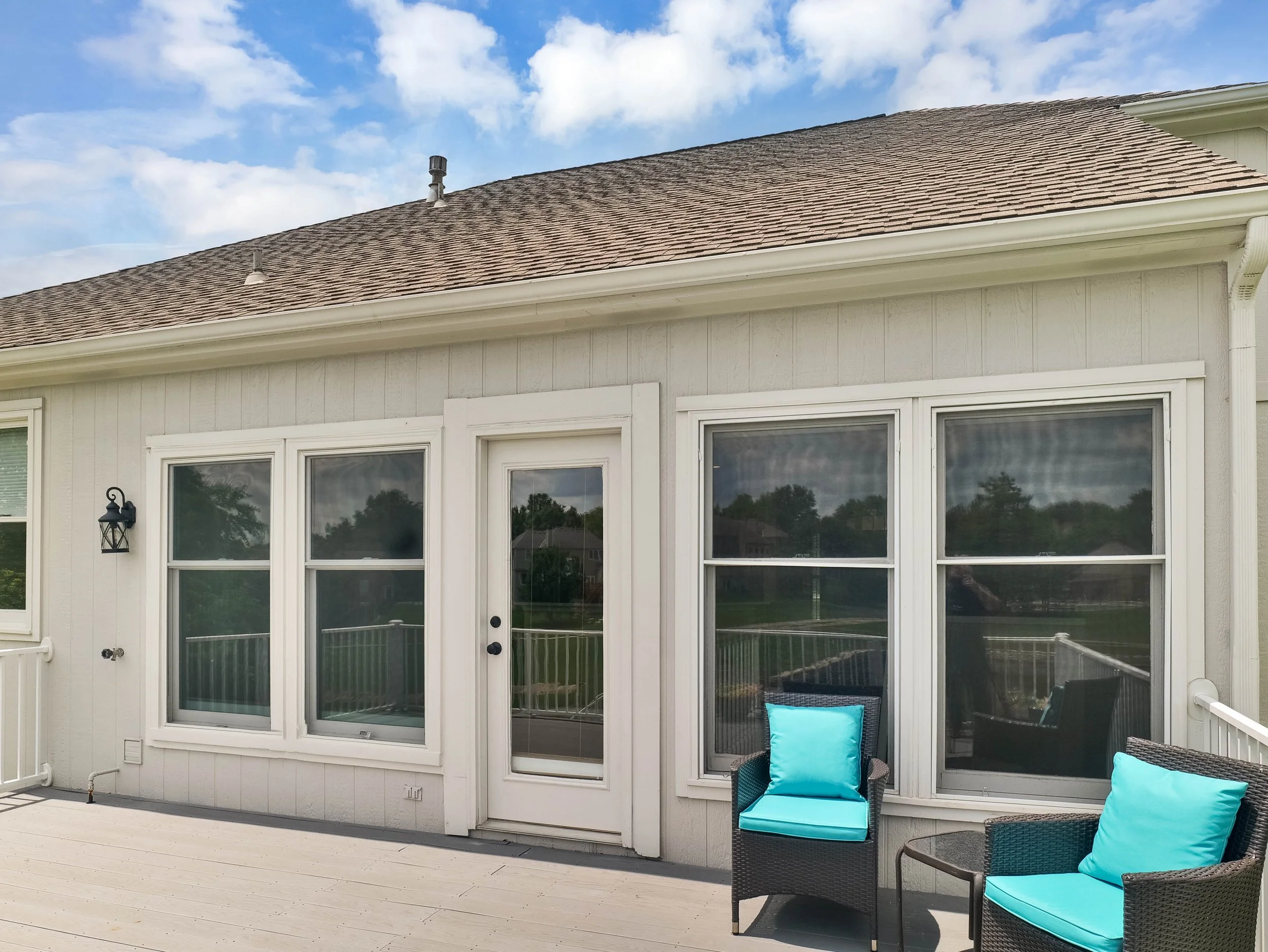 28-14509 Howe Drive-28.jpg