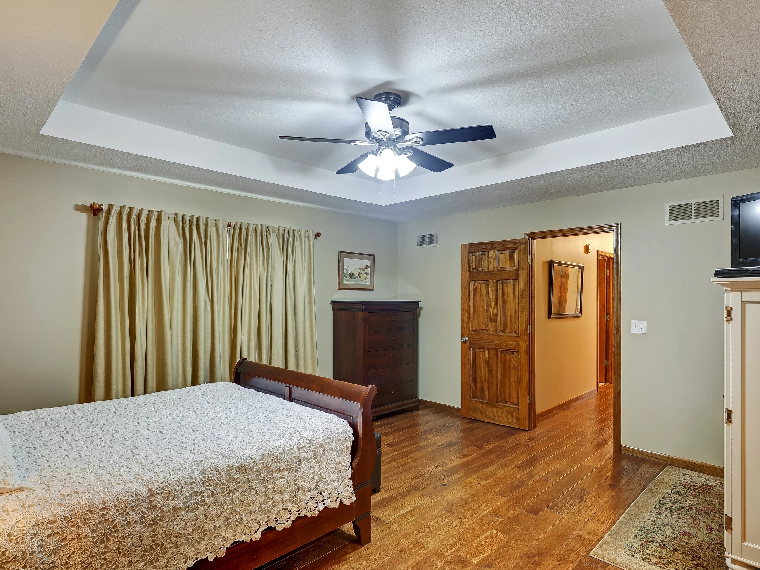 36-25029 Dehoff Drive-36.jpg