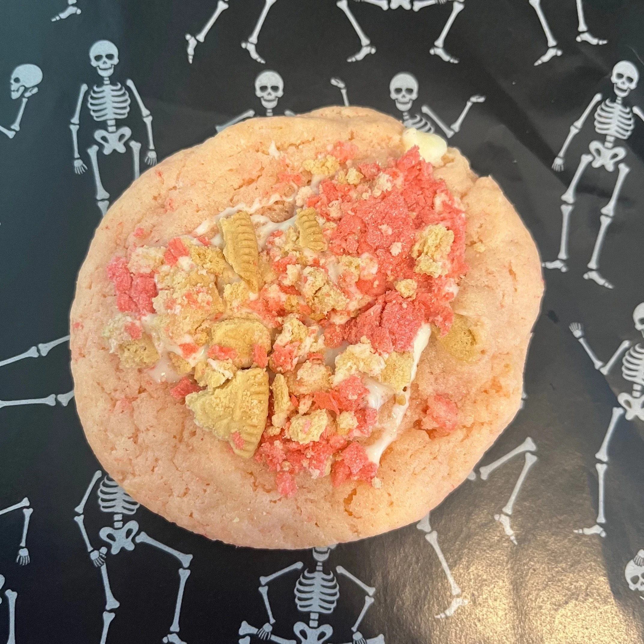 Strawberry Shortcake Crunch Dozen
