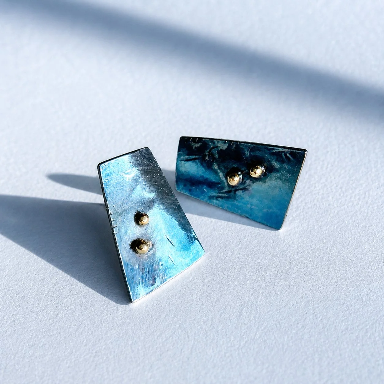 Oxidised silver/gold detail earrings