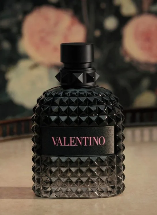 Valentino Uomo Born In Roma men's fragrance featuring violet leaf, mineral salt and vetiver notes.