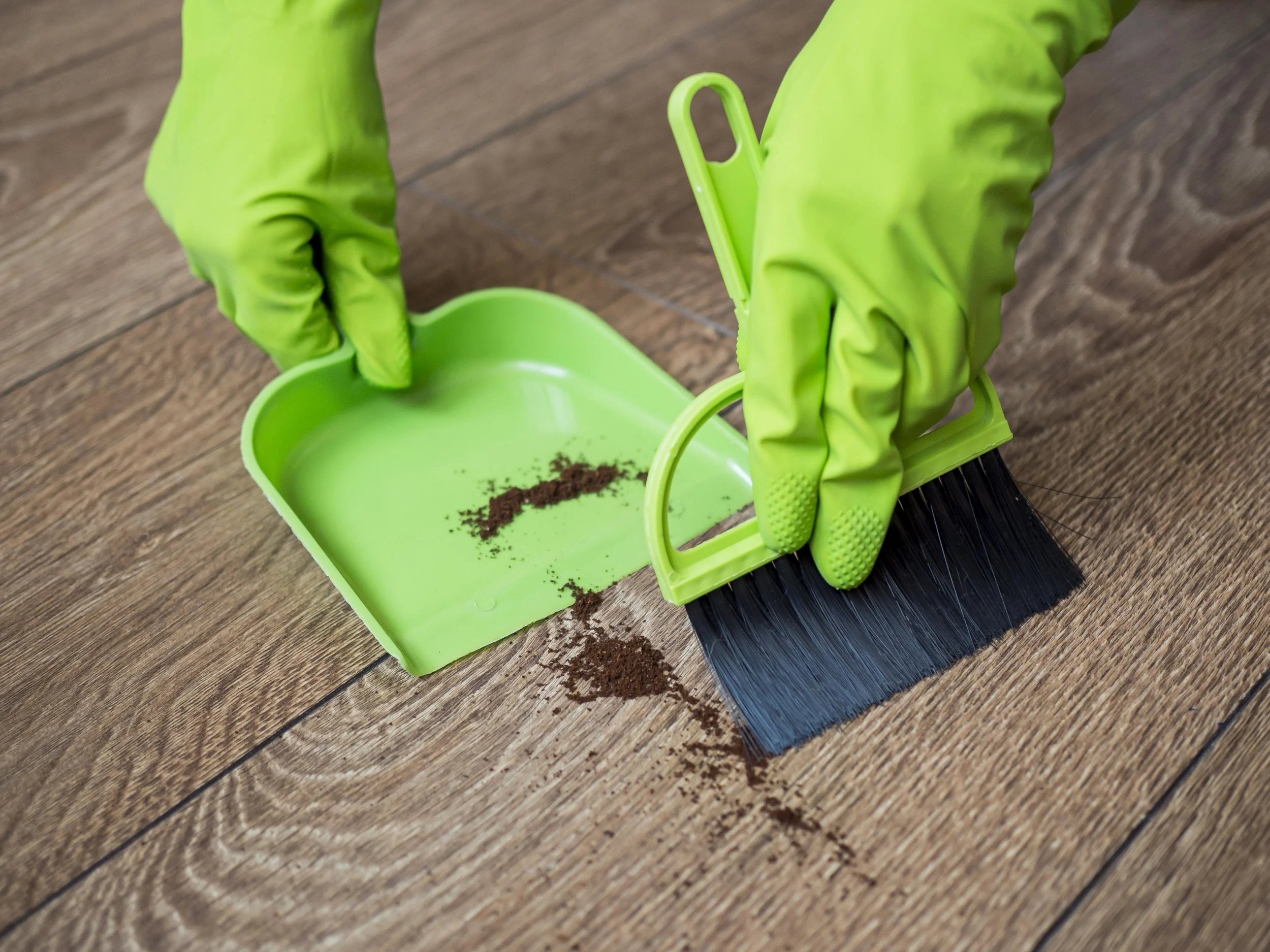 Prepping Your Deck for Summer: The Complete Cleaning Guide