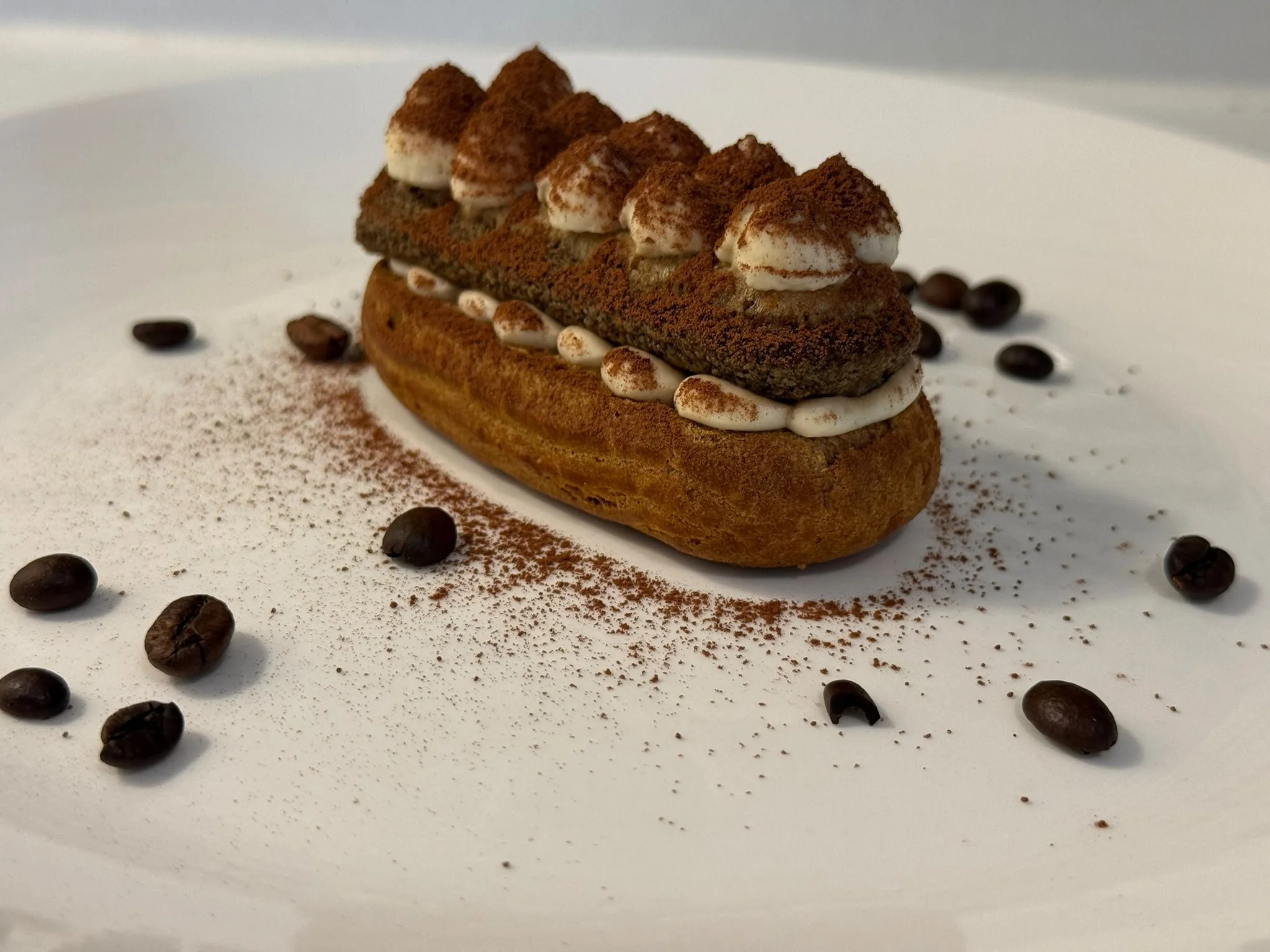 Espresso Tiramisu Mini Éclair