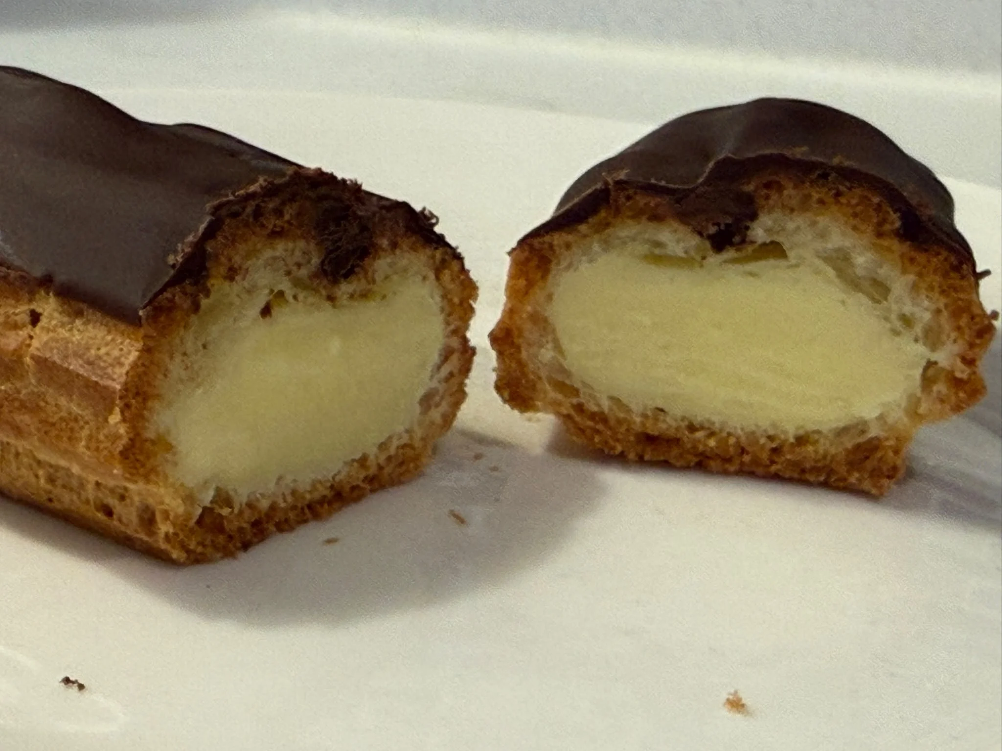 Vanilla Mini Éclair