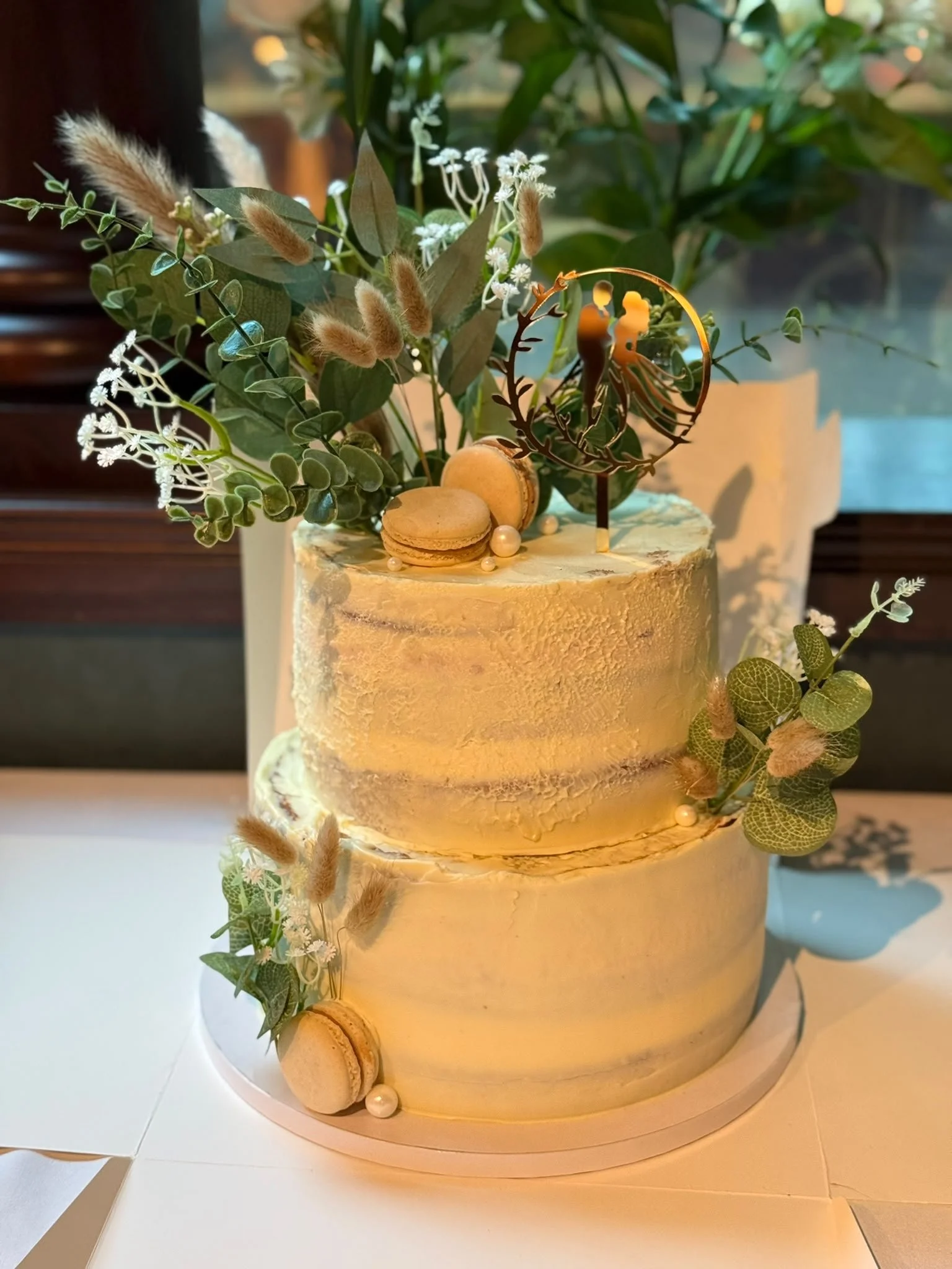 2-TIER WEDDING CAKE