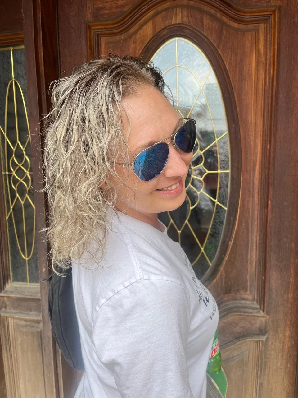 hair color service near me