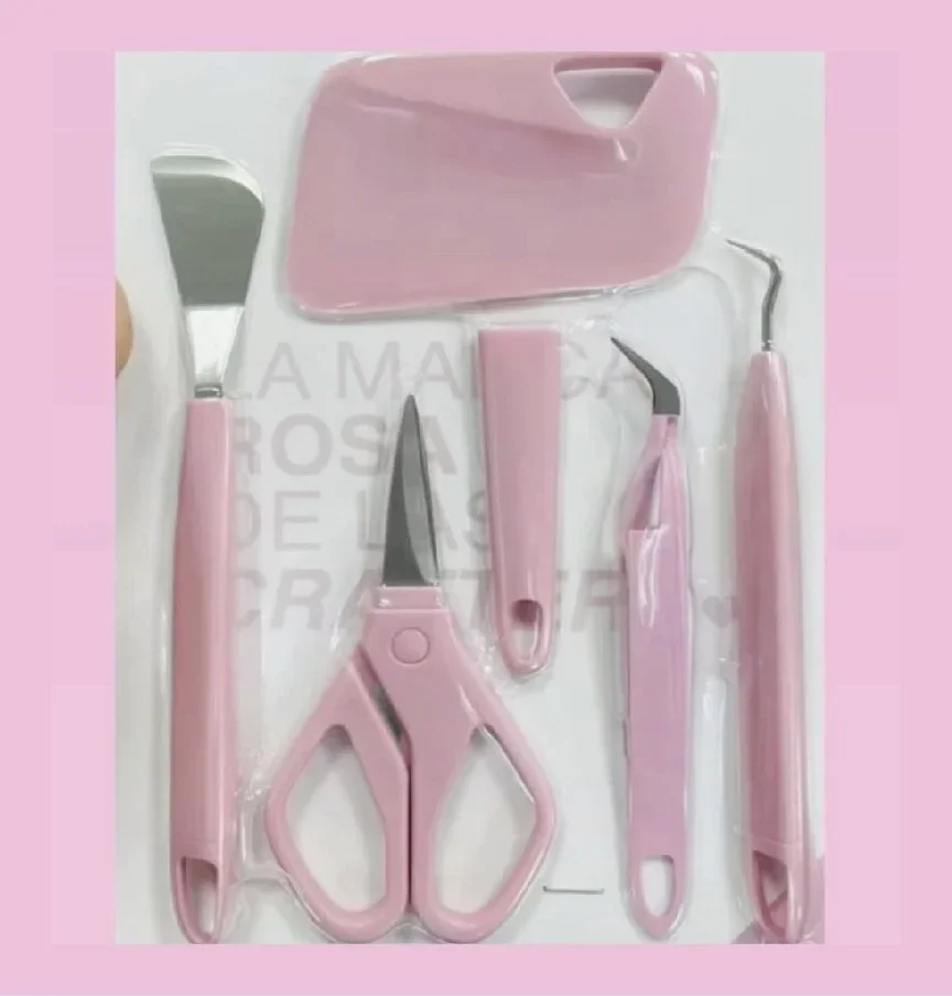 Team Pink Weeding Kit